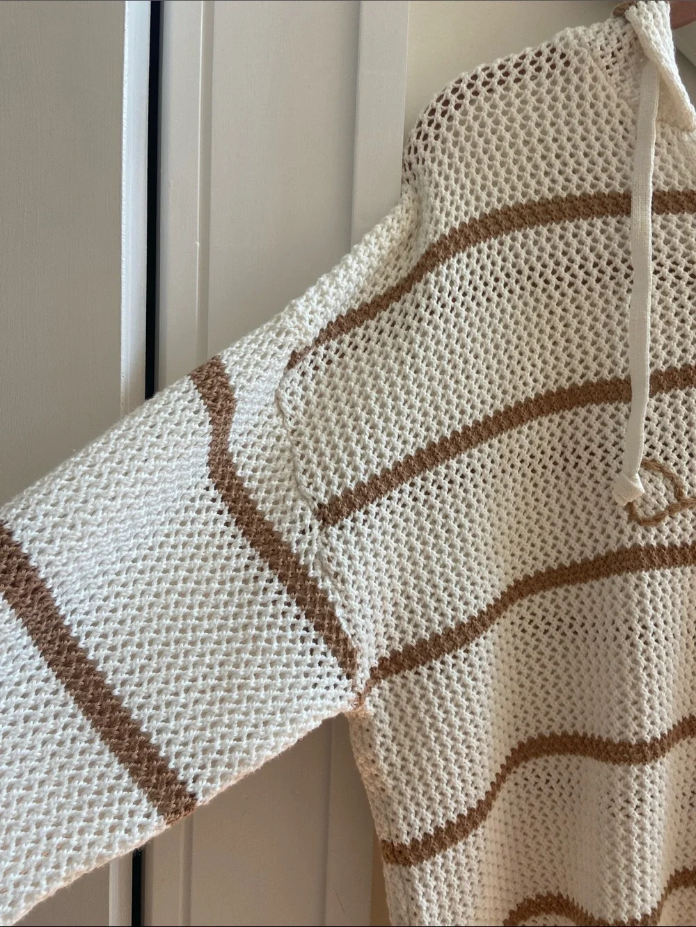 beachlunchlounge Cream & Brown Open-Knit Hoodie Sweater/ slouchy